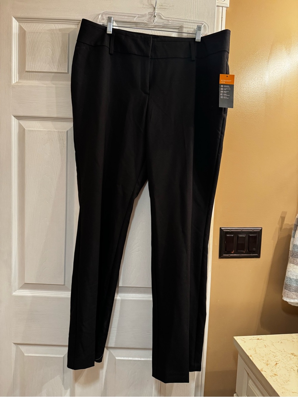 Ladies size 16 Worthington black straight leg pants
